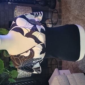 VINTAGE BEBE BLACK AND WHITE SZ L BLOUSE